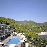 - Del Faro Ξενοδοχείο 4*